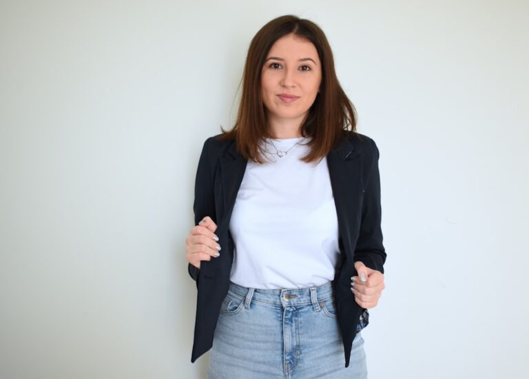 The Evolution of Fashion: Insights from FashionTick Experts